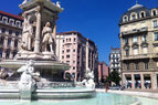 LYON - PLACE DES JACOBINS - PLACE DES CORDELIERS - PLACE DE LA REPUBLIQUE 