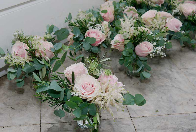 Blumendeko Hochzeit Wien bestellen